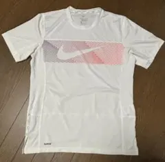 Nike DRI-FIT ホワイト TシャツXLサイズ