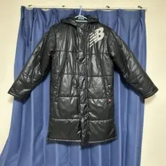 ニューバランス　150 黒　ベンチコート