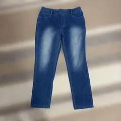 Item thumbnail for item 53cc3e8f-5c6c-433b-af5e-b90ebff8106b