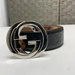 GUCCI ブラックレザー ベルト GGロゴ