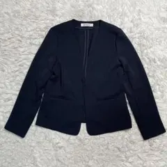 美品　ナチュラルビューティベーシック　ノーカラージャケット　ネイビー　M