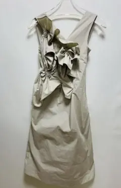 コス ベージュのオーガニックコットンワンピース EUR 32 (XS)