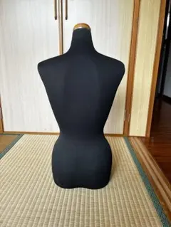 SUN トルソー レディースマネキン 布張り バスト82㎝ 26303 - メルカリ