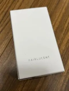 MENARD FAIRLUCENT パウダーファンデーションのサムネイル