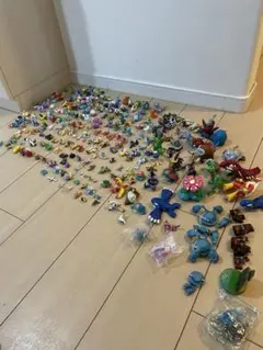立体ポケモン図鑑等まとめ売り 【廃盤】250体くらい