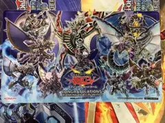 遊戯王 インフェルノイド プレイマット 公式のサムネイル
