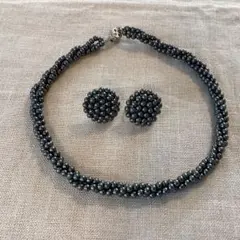 黒いビーズネックレス　イヤリング　セット