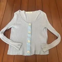 美品スーパービューティー上品なブルー カーディガン サイズ40ビーズリボン