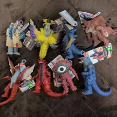 ウルトラ 怪獣 フィギュア 12体セット - メルカリ