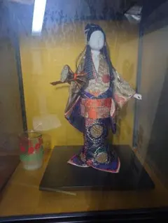日本人形 紺色着物 傘付き Japanese traditional doll - メルカリ