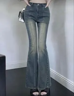 ダークブルーブーツカットデニム