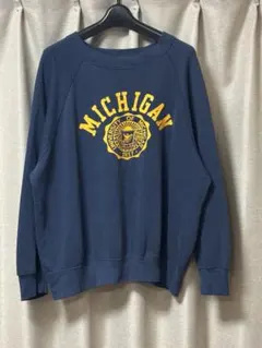 Item thumbnail for item f1727140-bcac-41f7-a76f-6925ff530e02