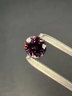 天然スリランカ産 ピンキッシュパープルスピネル 0.84ct ルース