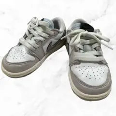 ナイキ エアジョーダン1 ロー キッズ 14㎝ ホワイト グレー スニーカー