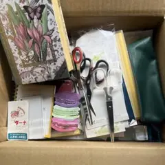 9/20まで文房具いろいろセット 花と蝶のノート付き