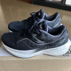Saucony トライアンフ20 ランニングシューズ 27.5 値下げしました。