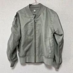 西松屋 キッズ 130 ブルゾン 上着のサムネイル