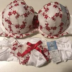 ST. AUDREY C75 花柄ブラジャーショーツセット