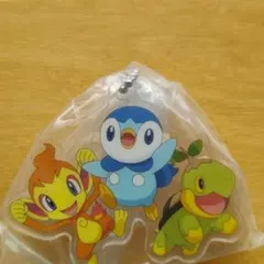 ポケモン　ガシャポン　アクリルキーホルダー