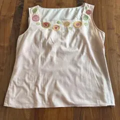 ホコモモラ　刺繍 タンクトップ