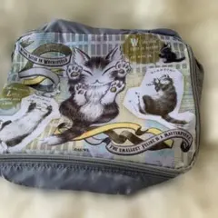 わちふいーるど 猫柄 ポーチのサムネイル