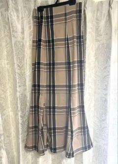 【美品】スナイデル系　ハイウエストタイトヘムフレアチェックスカート BEG