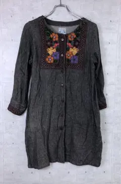 TITICACA 古着 カラフル 鳥 花 刺繍 ノーカラーシャツチュニックのサムネイル