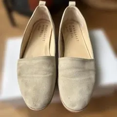 SALE中！MARGARET HOWELL idea フラットシューズ スエードのサムネイル