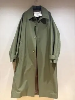 Item thumbnail for item b88681bd-6b04-486e-9553-b8b557cd661f