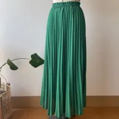 ロングプリーツスカート グリーン ウエストゴム マキシ丈