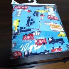車両柄ストレッチパジャマ 120cm 未開封