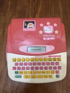 三菱 ハローキティ 電動シャープナー 電動鉛筆削り KE-65 - メルカリ