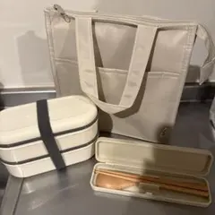 2段弁当箱 カトラリーセット 保冷バッグ付きのサムネイル