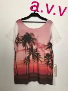 半袖Tシャツのサムネイル