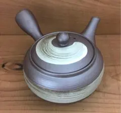 Item thumbnail for item 3a18d5d2-9975-497b-93c6-13ae21c1be11