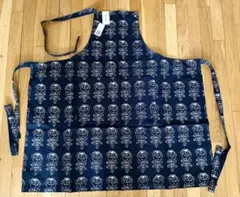 マリメッコ　vihkiruusu エプロン、新品