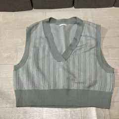 GU グレー ニットベスト リブ編み