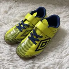 【美品】Umbro サッカーシューズ 19.5cm 室内用