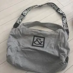 ピンキーアンドダイアンショルダーバッグ