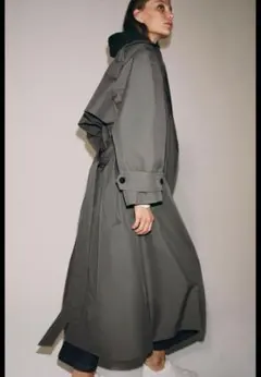 ZARA トレンチコート グレーのサムネイル