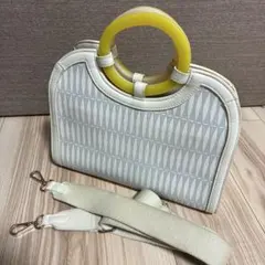 幾何学模様 ホワイトハンドバッグのサムネイル