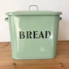 お値下げ　イギリスアンティーク　ホーロー　ブレッド缶　グリーン ホーローブレッド缶 グリーン アンティーク