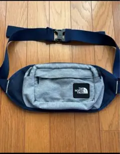 THE NORTH FACE ボディバッグ グレー/ネイビー