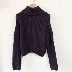ALEXIA STAM アリシアスタン　オープンショルダータートルニットのサムネイル