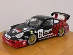 オートアート 1/18 ポルシェ 911 GT3 996 ADVAN GT3のサムネイル