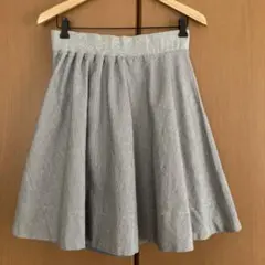 膝丈フレアスカート　リバーシブル　FREE size オリーブデオリーブ
