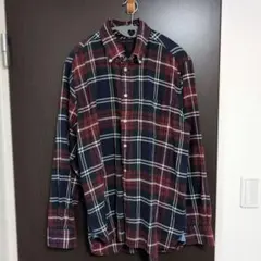 トミーヒルフィガーボタンダウンシャツ