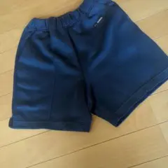 短パン　トレーニングパンツ　140センチ