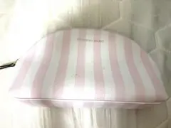 【送料込み】Victoria's Secret ピンクストライプポーチのサムネイル