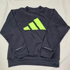 adidas トレーナー